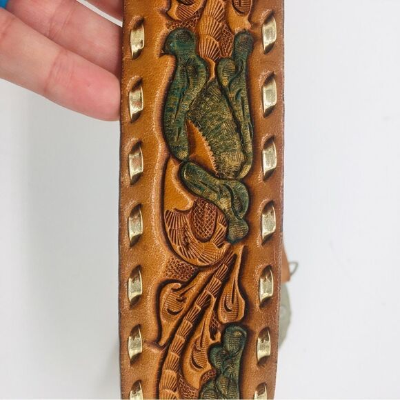 Vintage Motley’s Leather Hand Tooled Belt with US Marines Buckle - Picture 3 of 9